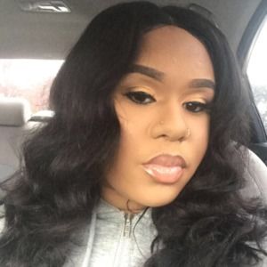 Meet your Posher, Tamera